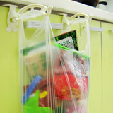 日本创意门背式垃圾袋架子收纳挂钩多功能厨房抹布橱柜门后挂架