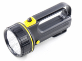山峰8809便携式LED强光家用户外徒步手电筒迷你手提探照灯5号电池