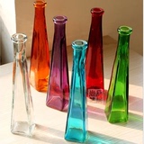 特价 彩色透明简约现代玻璃细高小花瓶 创意三角插花瓶玫瑰花瓶