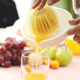 日本进口手动水果榨汁机简易小型橙子榨汁器婴儿DIY果汁机辅食器