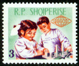 【长江集邮】阿尔巴尼亚1965-1儿童邮票1枚新外国邮票