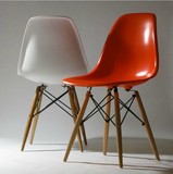 特价伊姆斯椅木脚椅宜家设计师椅简约现代宜家休闲现代软包餐椅