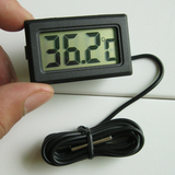LCD数显电子温度计 嵌入式测温 带1米防水测温探头 冰箱 水族馆
