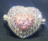 祥瑞福珠宝 带有GIA证书天然彩钻 18K分色围两圈粉钻心形豪华戒指