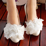 特价甜美diy婚鞋平底鞋女单鞋白色蕾丝花朵新娘鞋伴娘鞋早春女鞋