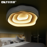 个性创意卧室灯极简温馨LED吸顶灯铁艺现代客厅灯北欧书房餐厅灯