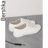 Bershka女鞋  鞋尖带补钉基本小白板鞋 16169131