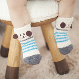 加厚冬卡通防滑点胶儿童袜保暖珊瑚绒学步地板家居袜圣诞宝宝袜子