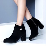 韩版2016新款冬天水钻中跟高跟鞋短靴尖头磨砂黑色短筒女靴子粗跟