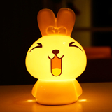 香薰灯精油插电创意调节陶瓷卧室床头台灯可爱兔子加湿器精油灯