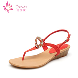 Daphne/达芙妮2015夏季 时尚低坡跟水钻夹趾女凉鞋1015303019