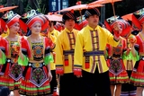 壮族服饰服装民族舞蹈演出服三月三少数民族舞台服装男女套装定制