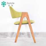 世途北欧A字椅实木餐椅布艺休闲椅简易舒适扶手椅水曲柳餐桌椅