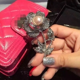 新款天然珍珠镶钻胸针欧美大牌韩国代购气质潮流明星同款简约包邮