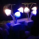 创意光控led灯泡led小夜灯灯泡光控七彩梦幻蘑菇灯宝宝睡眠灯