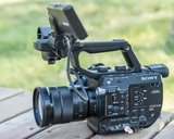 SONY/索尼 PXW-FS5 4K摄像机   一块国产U65  650原装U60 1400