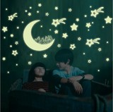 星星月亮荧光墙贴温馨儿童房宝宝卧室背景创意夜光自粘可移除贴画