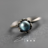 复古黑珍珠戒指S925银花朵开口可调节潮人饰品时尚气质礼物新款女