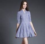 罗家精品 2016夏季女装新款 气质立领钉珠胸花蓝白条纹修身连衣裙