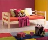 特价单人床简约有安全挡板松木小孩床 木质儿童床 实木床定做家具