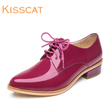 KISSCAT接吻猫漆皮尖头女鞋系带低跟鞋学院风方跟深口单鞋