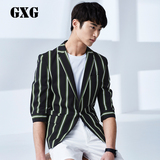 GXG男装 春季热卖 男士时尚黑色绿条纹斯文中袖西装#52101001