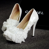 结婚甜美手工婚鞋 平底鞋单鞋白色蕾丝新娘鞋伴娘鞋 舞台演出鞋