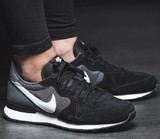 美国代购 耐克NIKE INTERNATIONALIST 女鞋 运动鞋 跑步鞋 黑白灰
