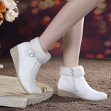 2015新款冬季护士棉鞋白色坡跟头层牛皮 美容师工作棉靴牛筋底女