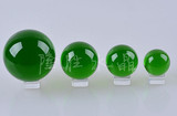 绿色水晶球 水晶球厂家 配送水晶底座 镇宅风水球 热销 魔术球