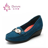 Daphne/达芙妮 秋新款舒适复古绒面二层牛皮坡跟女单鞋1014404027