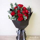 11朵红玫瑰花鲜花尤加利刺芹花束生日 深圳同城圣诞节礼物速递C