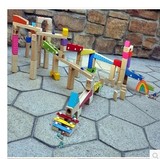 TRU反斗城木制 大型滚珠 立体 滑梯 迷宫轨道益智力情景积木玩具