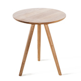 北欧简约三脚老松木实木圆形小茶几 咖啡厅休闲实木小圆桌椅组合