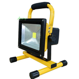 LED应急充电手提便携可移动户外防水夜间作业钓鱼探射照明投光灯