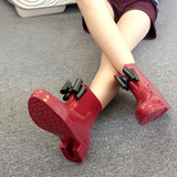 韩版夏季新款时尚蝴蝶结纯色水鞋侧边花朵短筒雨靴修身防水防滑女