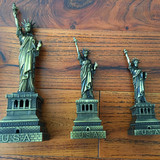 美国纽约自由女神像客厅摆件模型生日礼物金色铁件饰品旅游纪念品