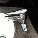 TOTO正品卫浴洁具DL322洗手间洗脸盆四寸三孔单柄冷热混合水龙头
