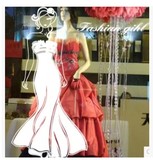 时尚婚纱美女女装店铺橱窗商场玻璃帖饰 婚纱结婚礼服装店墙贴纸