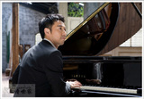 韩国钢琴家 Yiruma|李闰珉《雨的印记|Kiss The Rain》原版钢琴谱
