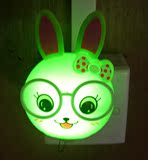 LED智能光控灯 床头灯宝宝壁灯插电小夜灯眼镜兔插电光控小夜灯