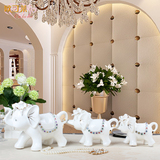 欧式陶瓷家居装饰品描金三口之家大象摆件客厅工艺品结婚礼物批发
