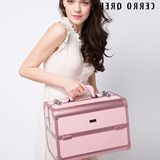 Cerro Qreen品牌板式手提可肩背铝合金化妆箱赞浅粉色现货发售