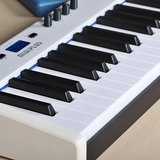MIDIPLUS X8 半配重专业MIDI键盘88键编曲键盘 送踏板 支架包邮