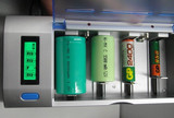 D型智能液晶多功能充电器  1号 2号 5号7号9V 镍氢镍镉电池充电