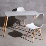 包邮组装北欧伊姆斯方形圆桌咖啡馆桌椅组合实木桌子现代简约餐桌