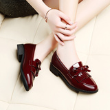 豆豆鞋子低跟尖头红色布洛克韩版休闲粗跟漆皮亮片单鞋防水台女鞋
