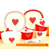 用结婚情侣礼品温馨陶瓷碗盘爱心碗盘碟餐具套装创意骨瓷 韩式家