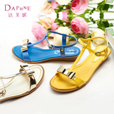 Daphne/达芙妮潮流T型凉鞋 时尚中坡跟蝴蝶结丁字扣露趾女凉鞋