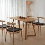 北欧宜家全实木吃饭桌简约小户型日式餐桌家具创意咖啡厅桌椅组合